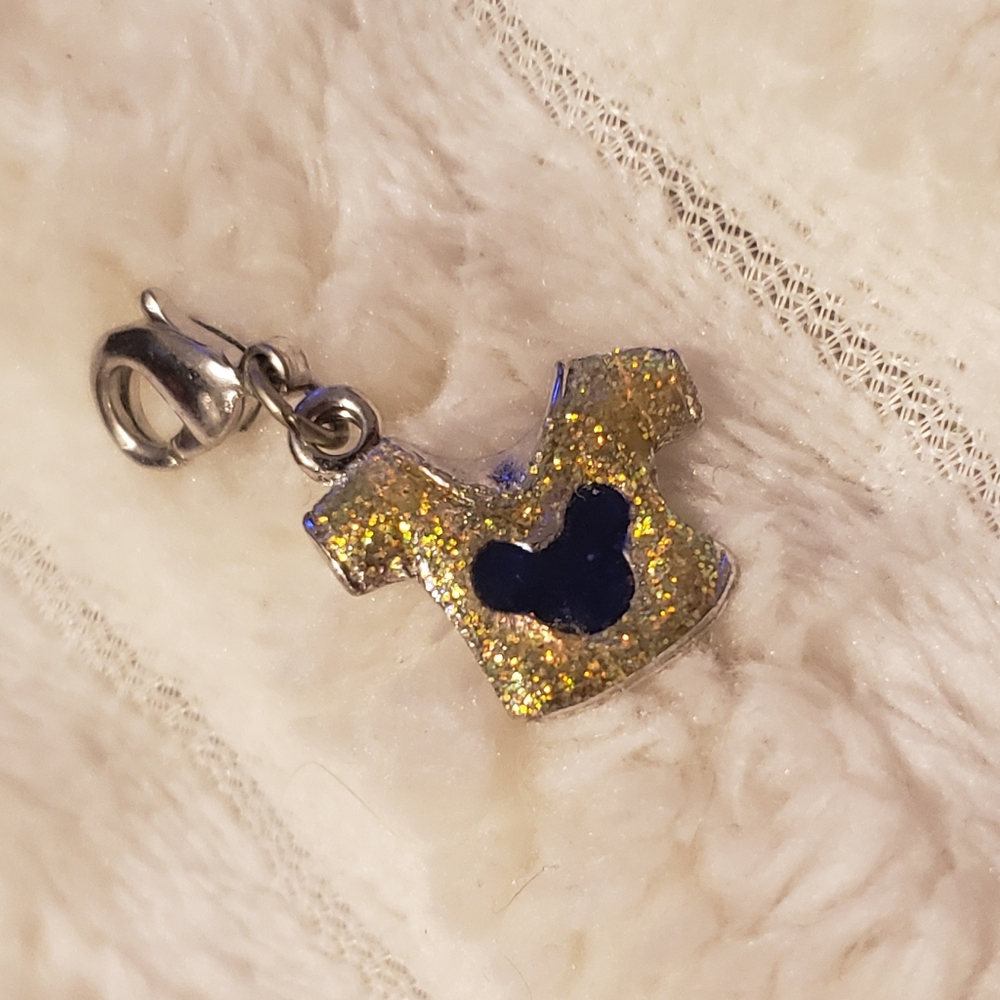 2/$39 Disney Genuine Glitter Mickey Mouse Shirt charm Bead Deadstock - Picture 3 of 7